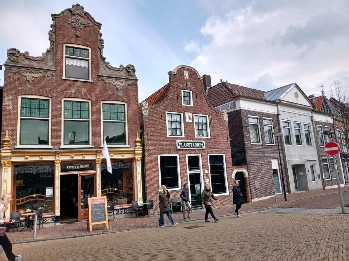 Wellnesshuis Met Hottub, Ligbad En Grote Tuin Vila Tzummarum Exterior foto